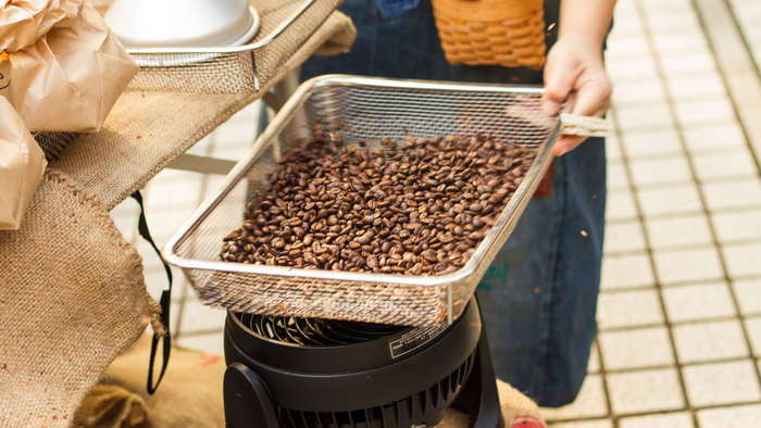自宅でコーヒー豆を煎る ～自家焙煎の楽しみ方～